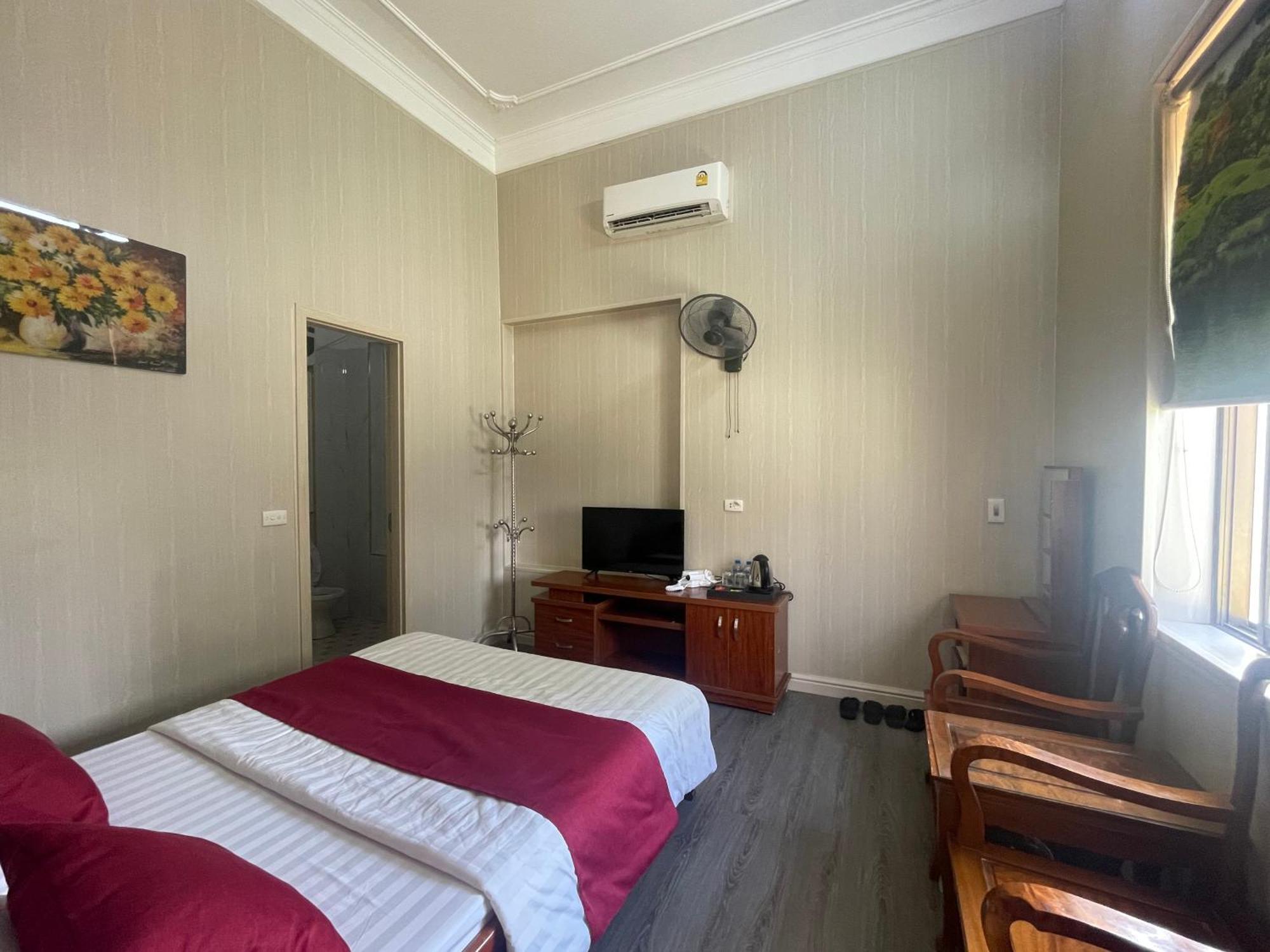 Bach Dai Dung Hotel Ha Tinh Exterior photo